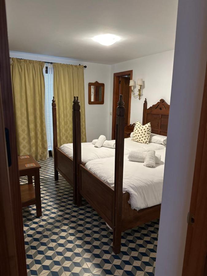 Hostal Moon Tolox Εξωτερικό φωτογραφία