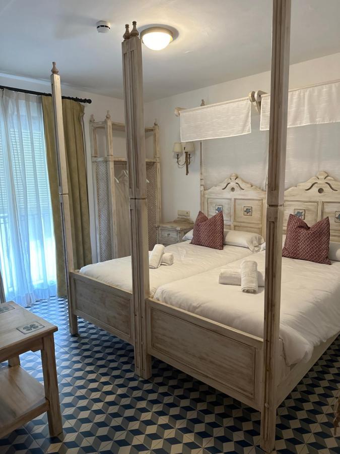 Hostal Moon Tolox Εξωτερικό φωτογραφία